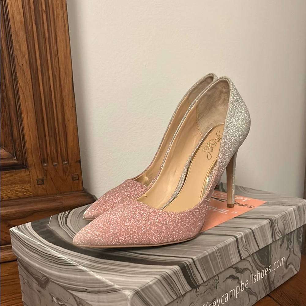 Jewel Badgley Mischka Pink and Silver Sparkle Heels